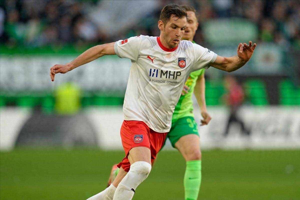 狼堡球员身价飙升,或将成德甲新一匹黑马 狼堡球员身价飙升,或将成德甲新一匹黑马