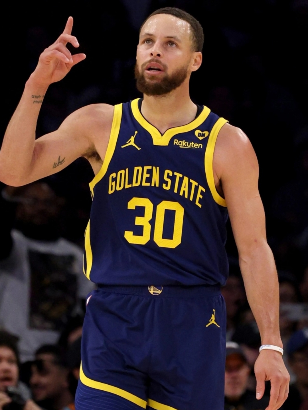 勇士惨败火箭，遭遇五连败